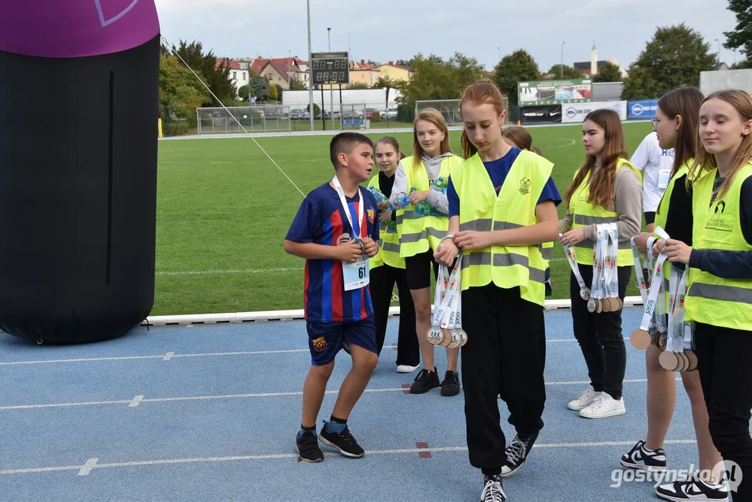 Ponad 100 zawodników na starcie. II Rodzinny Festiwal Biegowy w Gostyniu