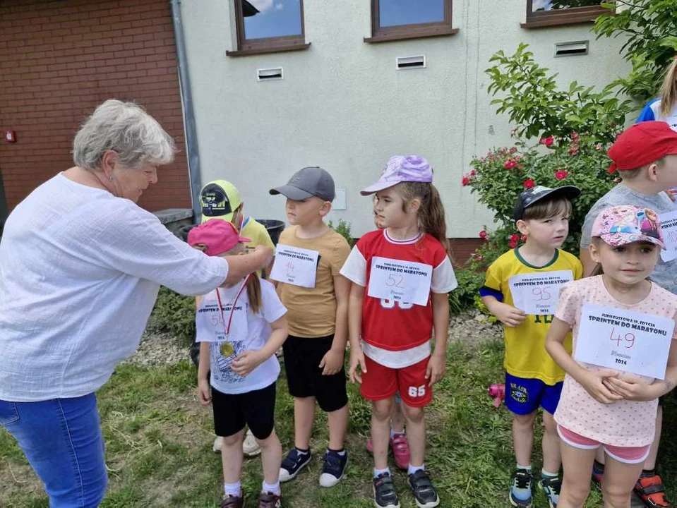 Przedszkolaki z Mieszkowa w akcji „Sprintem do maratonu”