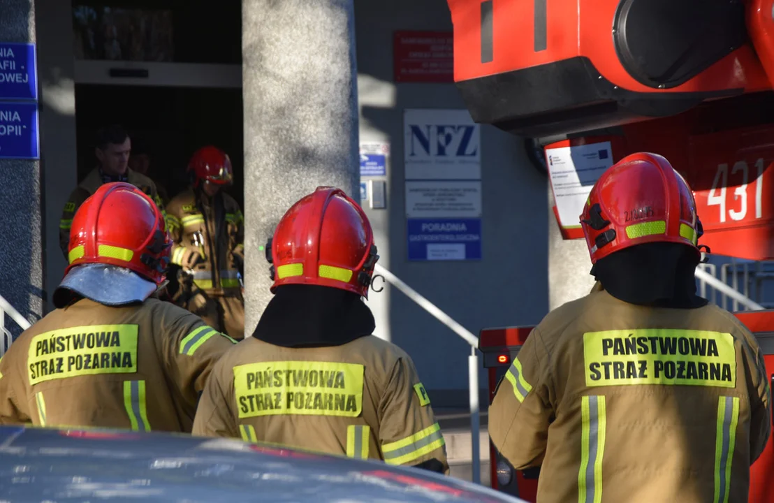 Straż pożarna podjechała pod gostyński szpital - Zdjęcie główne