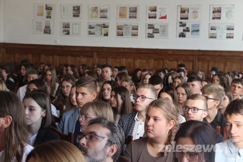 Rozpoczęcie roku szkolnego w I Liceum Ogólnokształcącym w Pleszewie