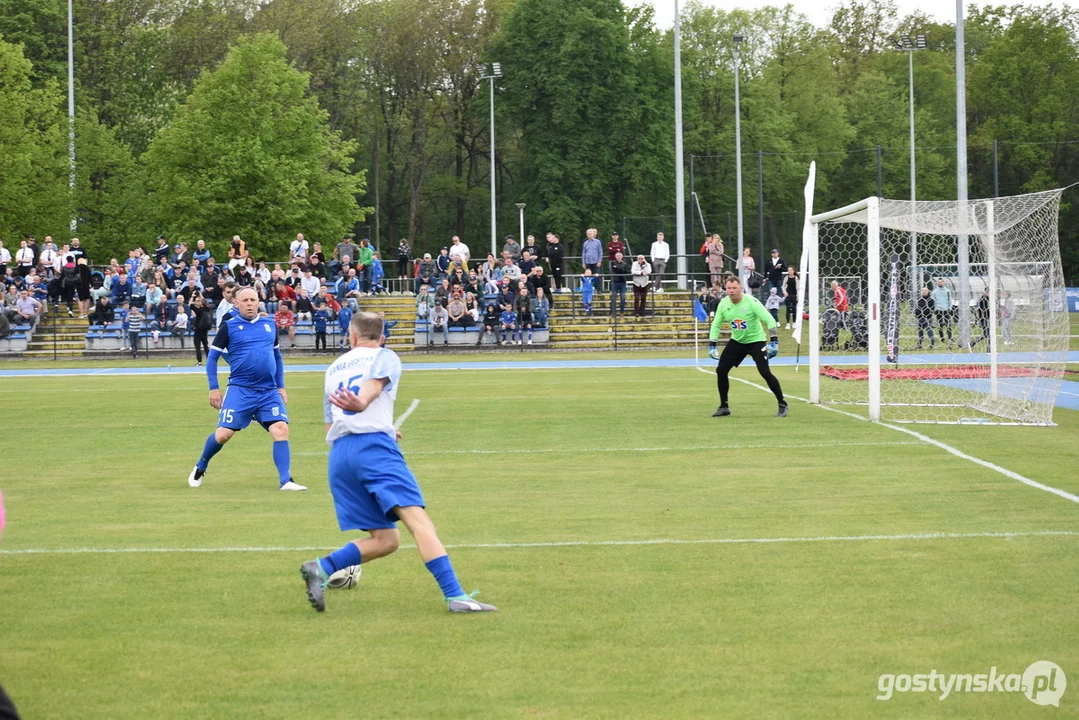 Mecz oldboyów Kani Gostyń i Lecha Poznań na 100-lecie Kani