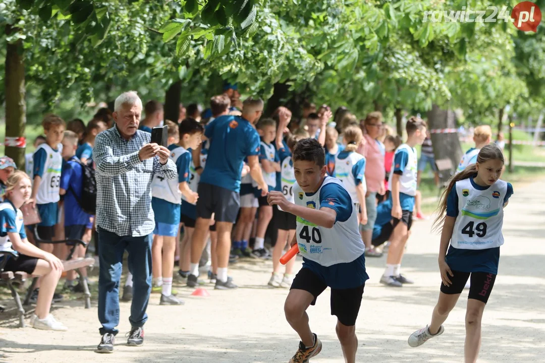 Sztafety szkolne w ramach 24h Rawickiego Festiwalu Sportu