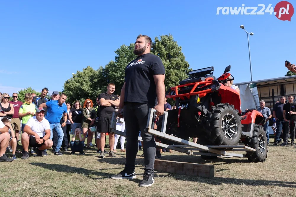 Charytatywny piknik sportowy w Szkaradowie