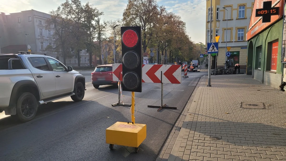 Ruszyły prace na minirondzie w Rawiczu