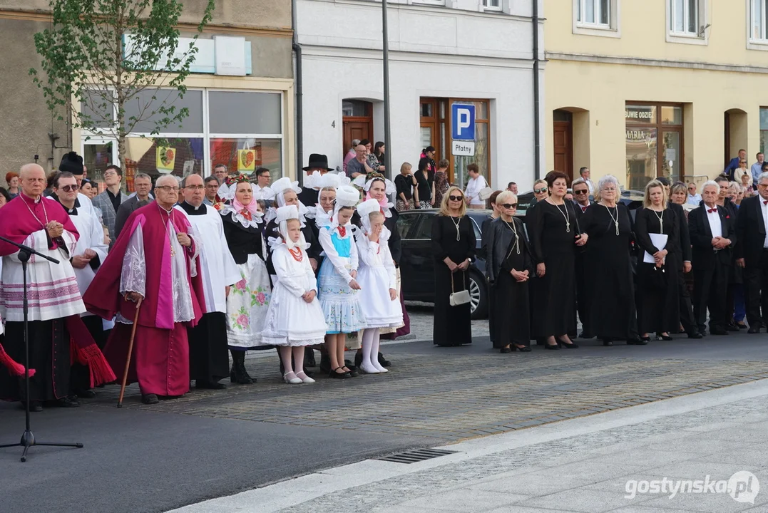 Poświęcenie figury Św. Jana Nepomucena w Krobi