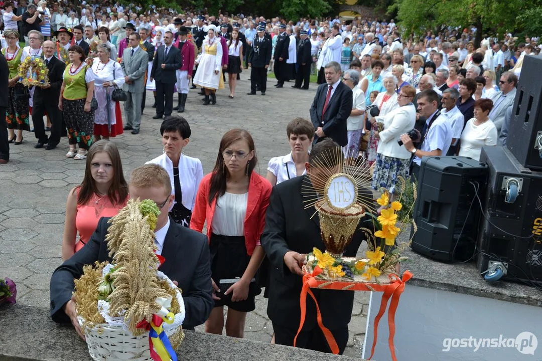 Dożynki powiatowe na Świętej Górze w 2013