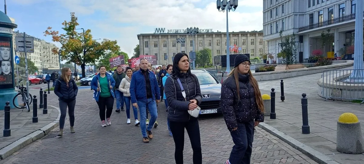 Mieszkańcy Ziemi Jarocińskiej protestują przeciwko CPK w Warszawie