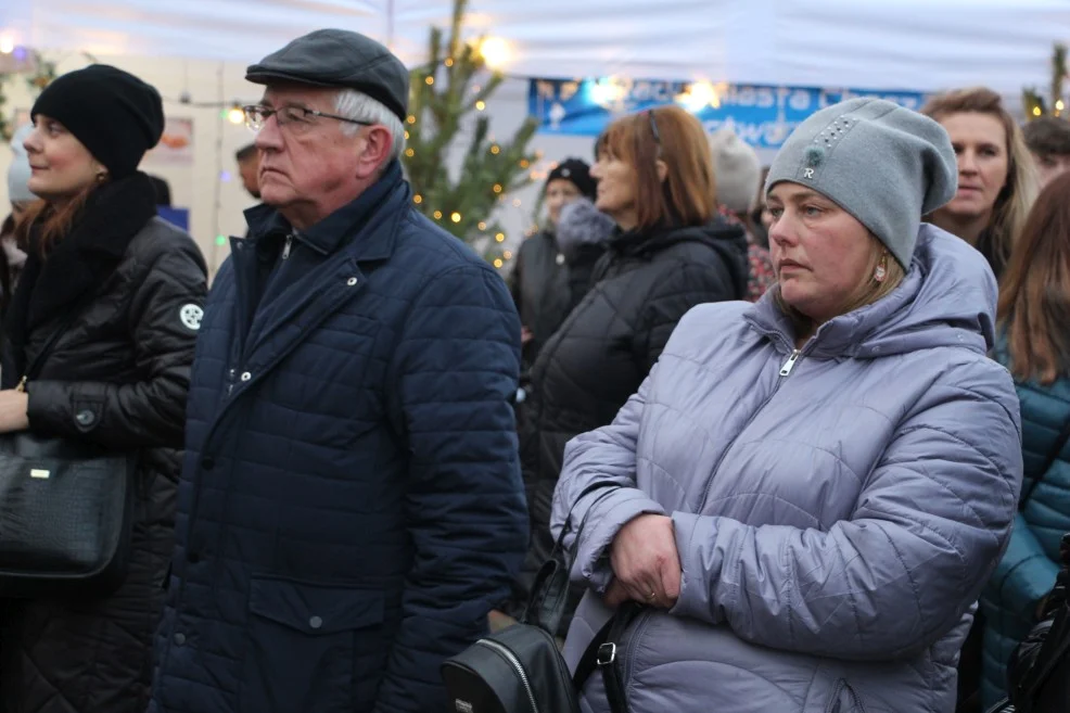 Jarmark bożonarodzeniowy i finał konkursu "Wilekopolskie smaki wigilijne w Choczu"