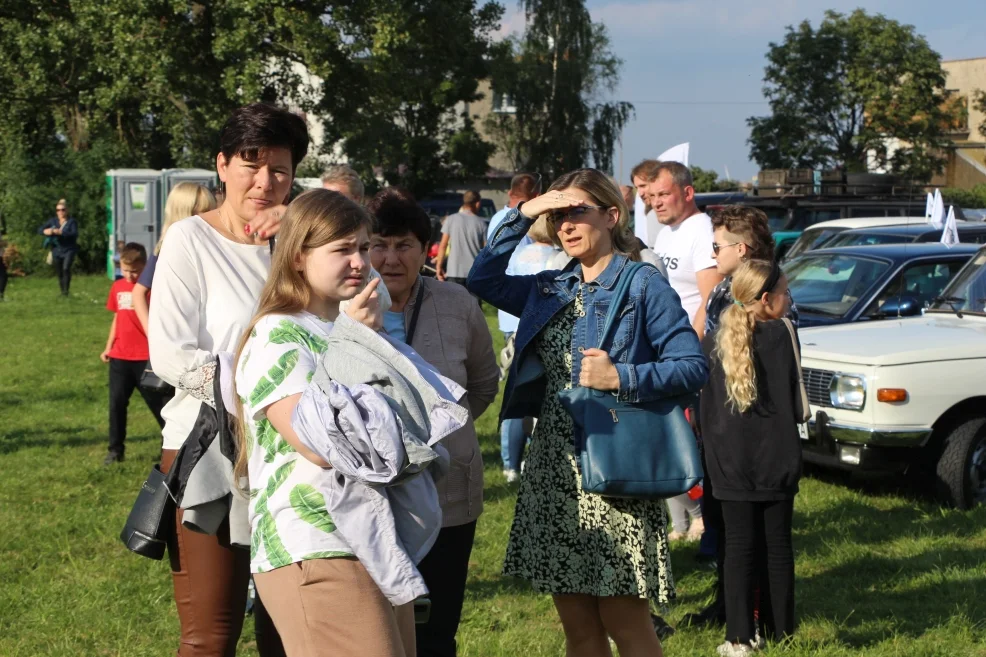 Festyn "Kurcze Pieczone" w Dobrzycy