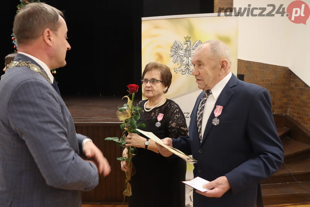 Uroczystość w Gminnym Centrum Kultury i Rekreacji w Jutrosinie