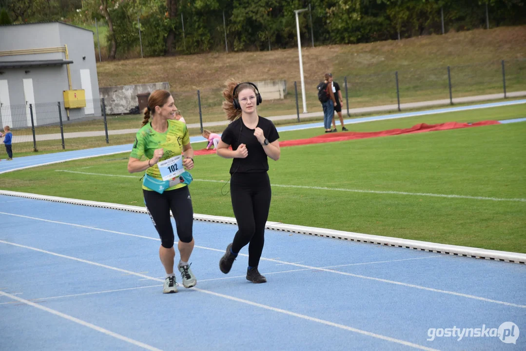 Ponad 100 zawodników na starcie. II Rodzinny Festiwal Biegowy w Gostyniu