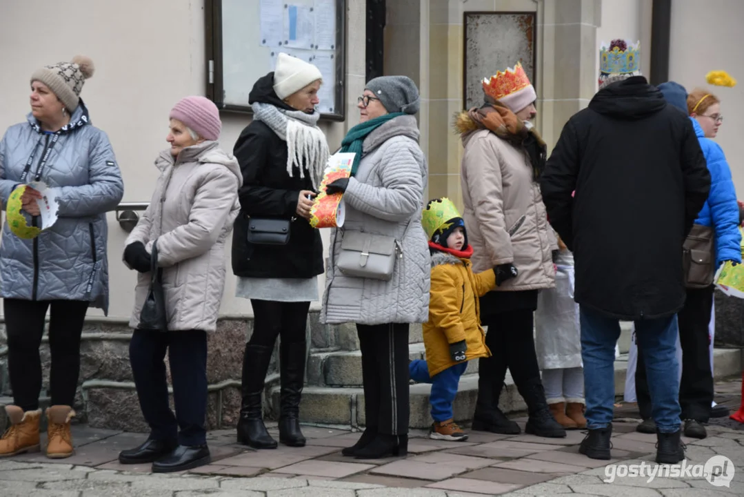 "W jasełkach leży" - Orszak Trzech Króli na ulicach Gostynia