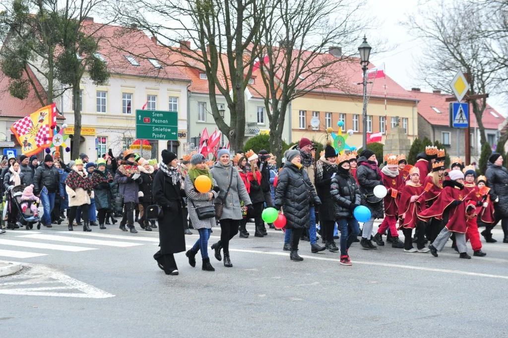 Orszak Trzech Króli w Żerkowie 2024 zdjęcia