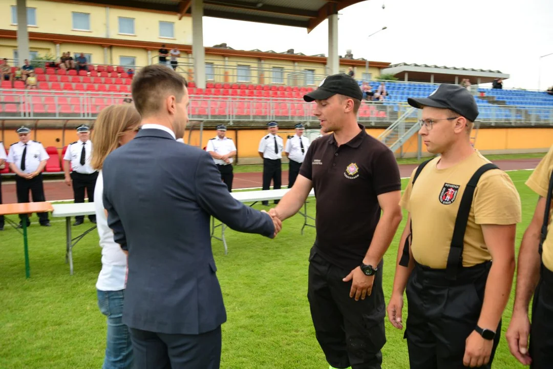 Drużyny z OSP Cielcza bezkonkurencyjne podczas gminnych zawodów w Jarocinie