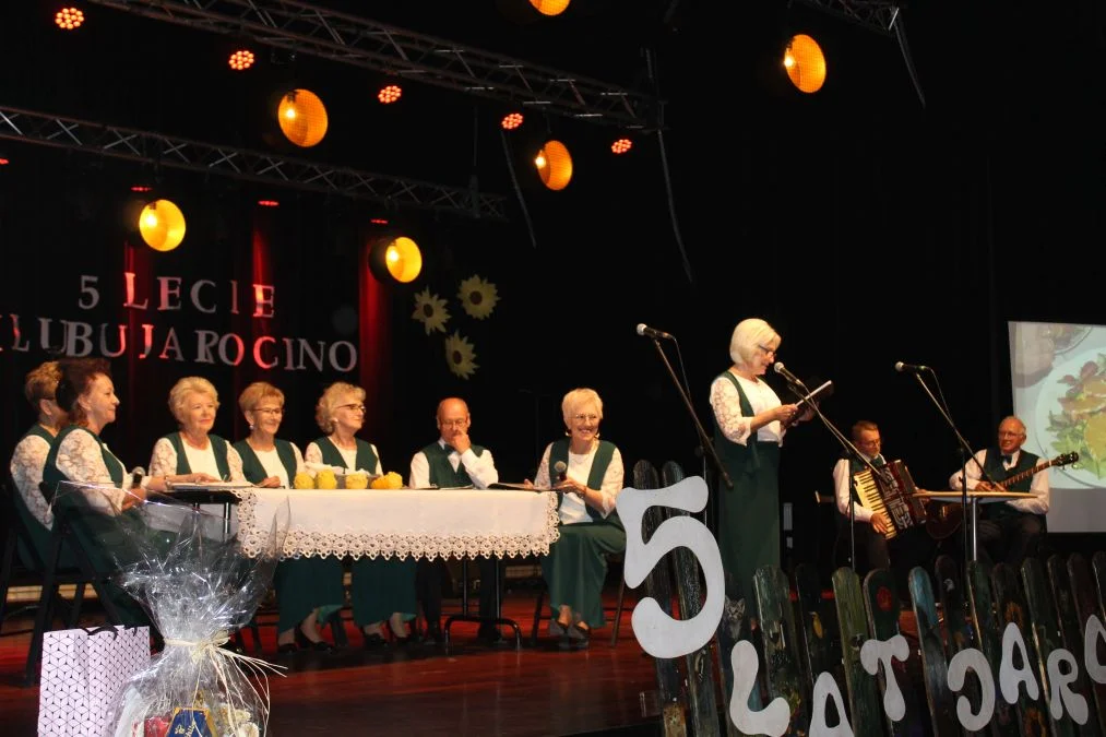 Klub Społeczny "Jarocino" świętował 5. rocznicę swojego powstania podczas koncertu i na zabawie
