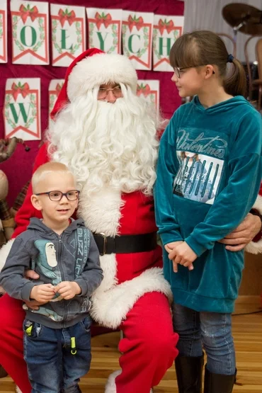 Mikołajki w Choczu z Fundacją Pomocy Dzieciom Humana