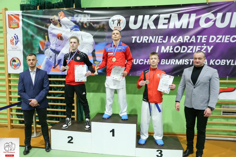 Kobylin. Turniej Karate o Puchar Burmistrza