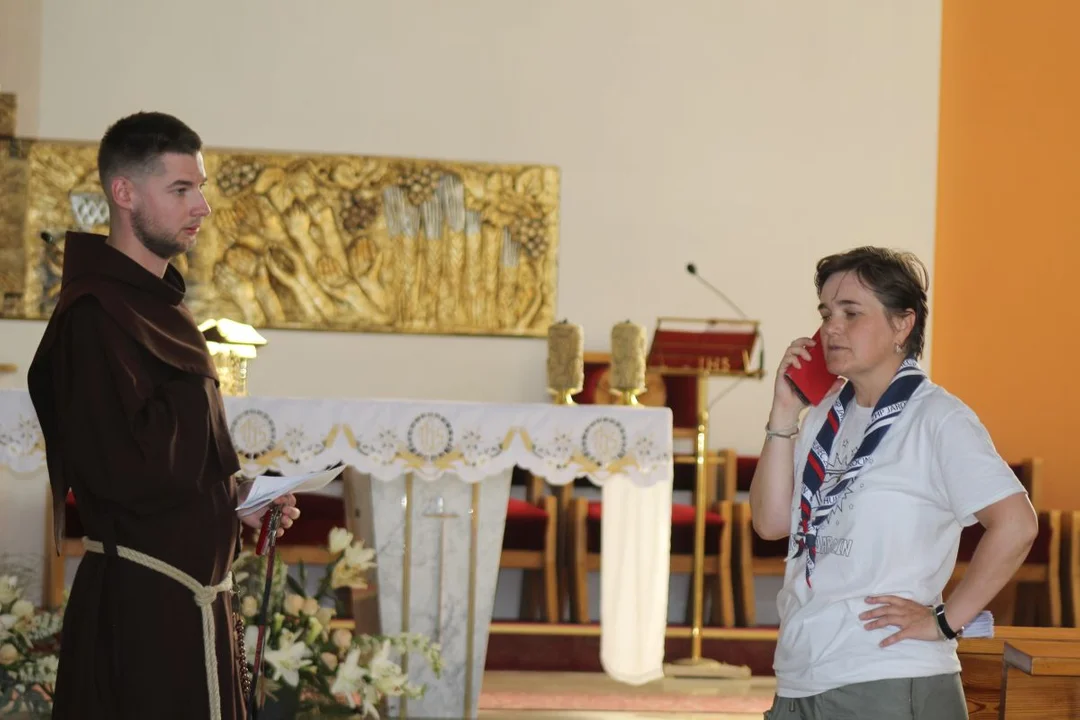 Pielgrzymka z harcerzami z hufca ZHP Jarocin do sanktuarium Maryjnego w Borku Wlkp.