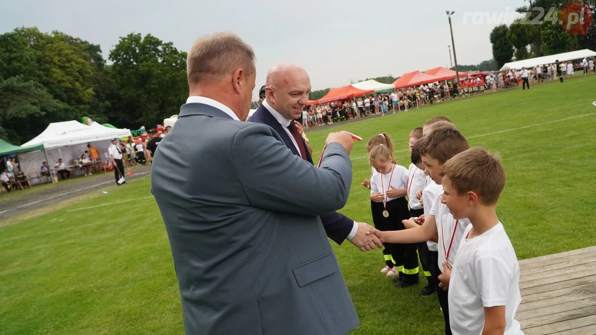 Gminne Zawody Sportowo-Pożarnicze w Jutrosinie