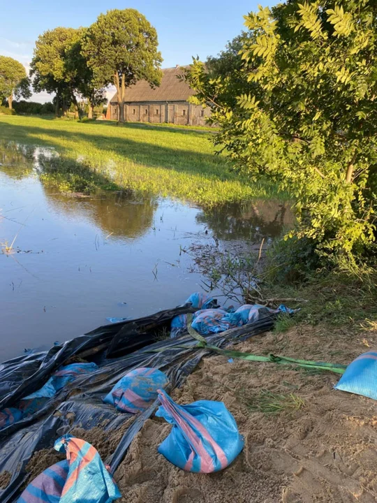 Kromolice pod wodą. Sztab Kryzysowy w Pogorzeli