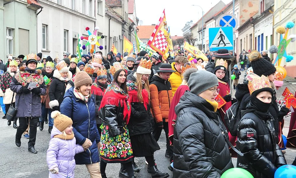 Orszak Trzech Króli w Żerkowie 2024 zdjęcia