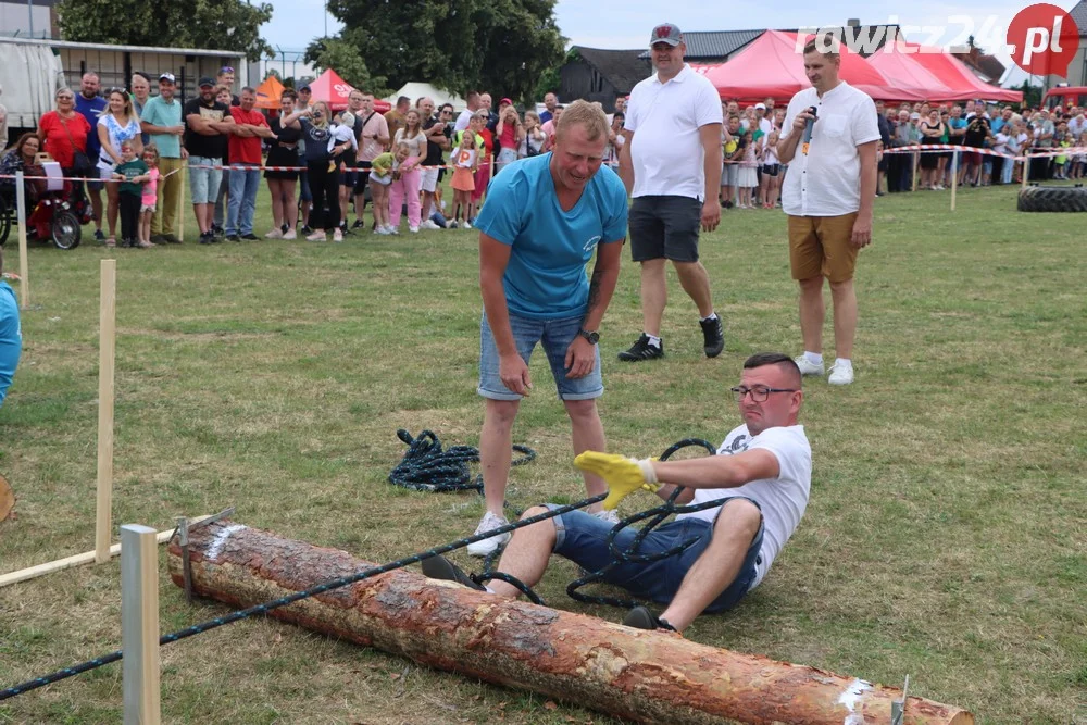 Charytatywny piknik sportowy w Szkaradowie