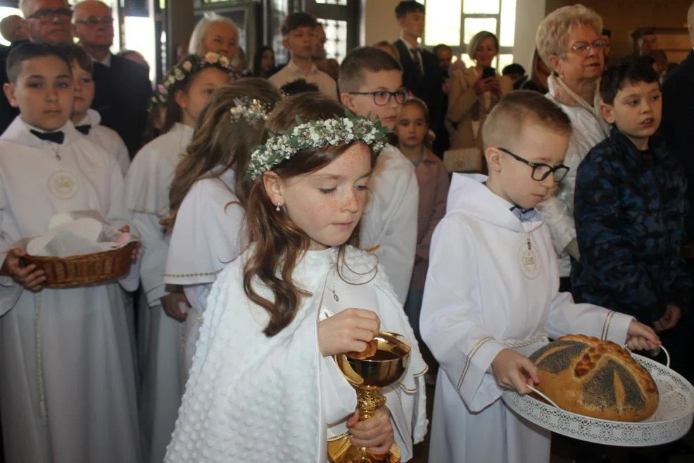 Pierwsza Komunia Święta w parafii św. Antoniego Padewskiego w Jarocinie