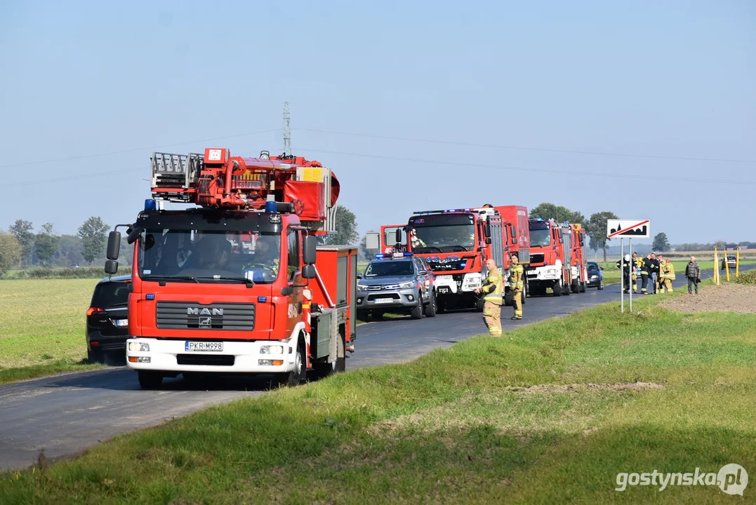 Pożar hali zakładu ślusarskiego w Czeluścinie