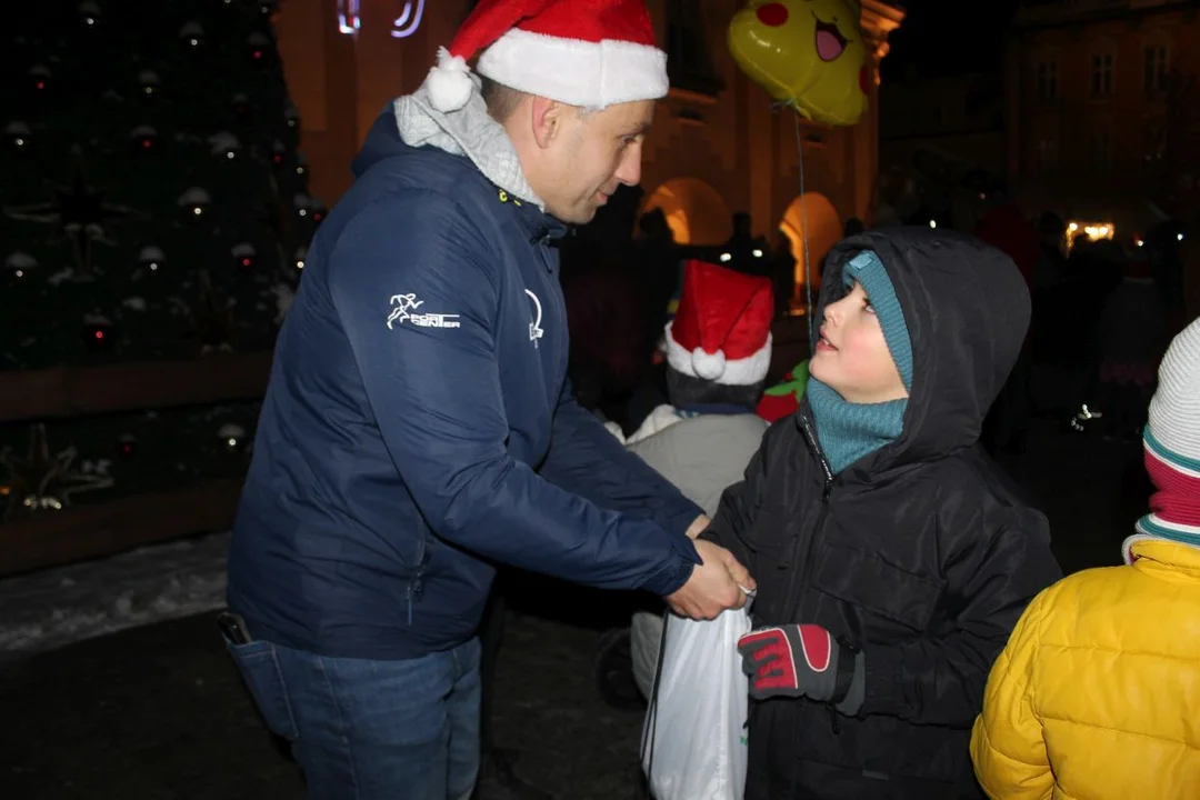 Choinka na Rynku w Jarocinie, Mikołajki i Jarmark Bożonarodzeniowy