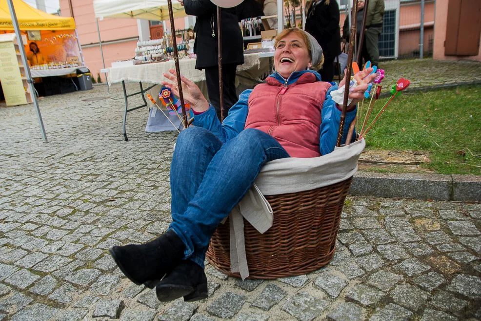 Niedzielna zbiórka na „Ogród Marzeń”. Na Jarmarku Wielkanocnym w Jarocinie