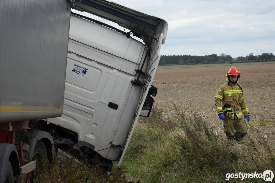 Zderzenie dwóch TIR-ów na DK12 na odcinku Hersztupowo - Gola