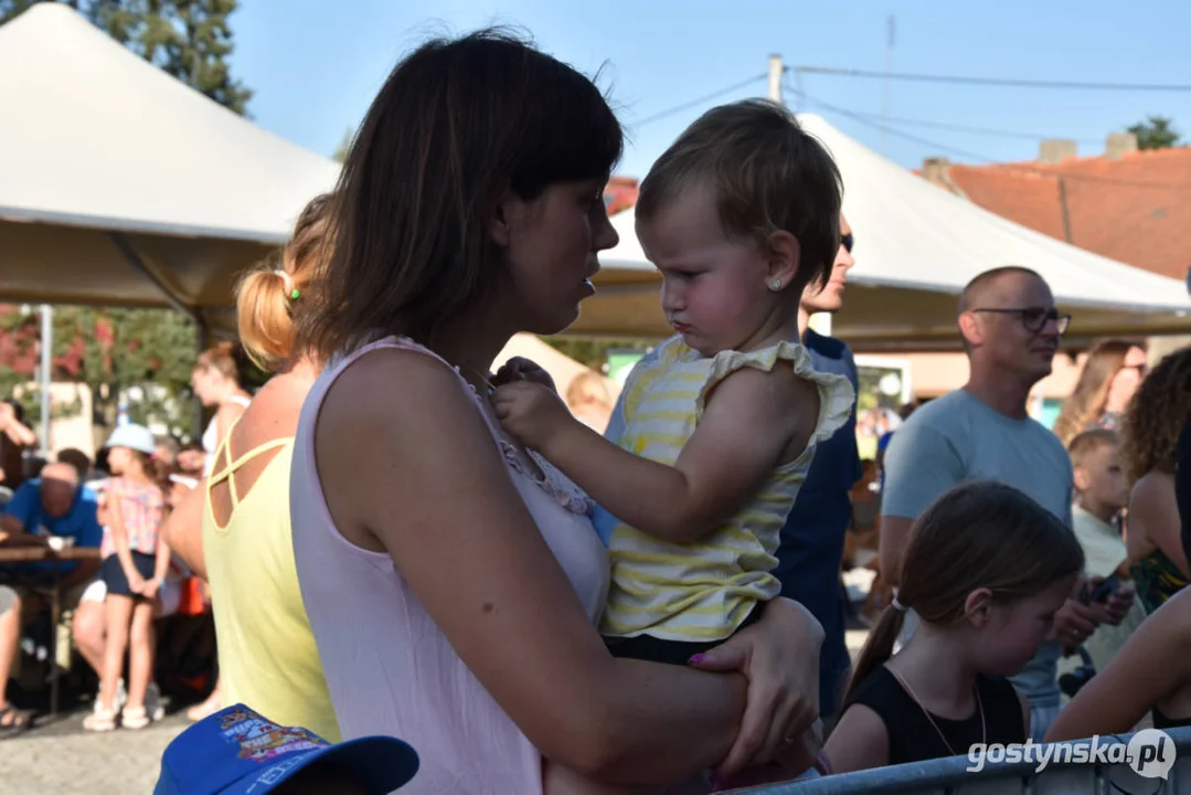 Święto Sera Smażonego w  w Pogorzeli - ustanowili rekord Polski  na największą porcję sera smażonego