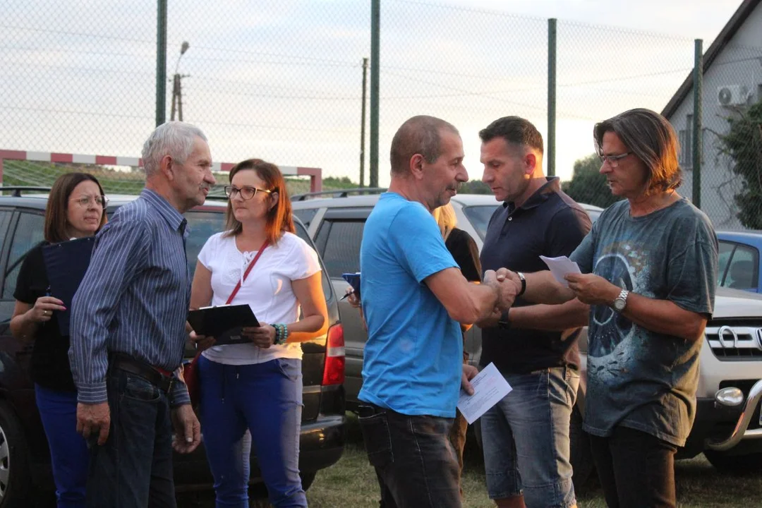 Po trzech tygodniach chciano odwołać sołtyskę Brzóstkowa. Zaskakujący wynik zebrania wiejskiego