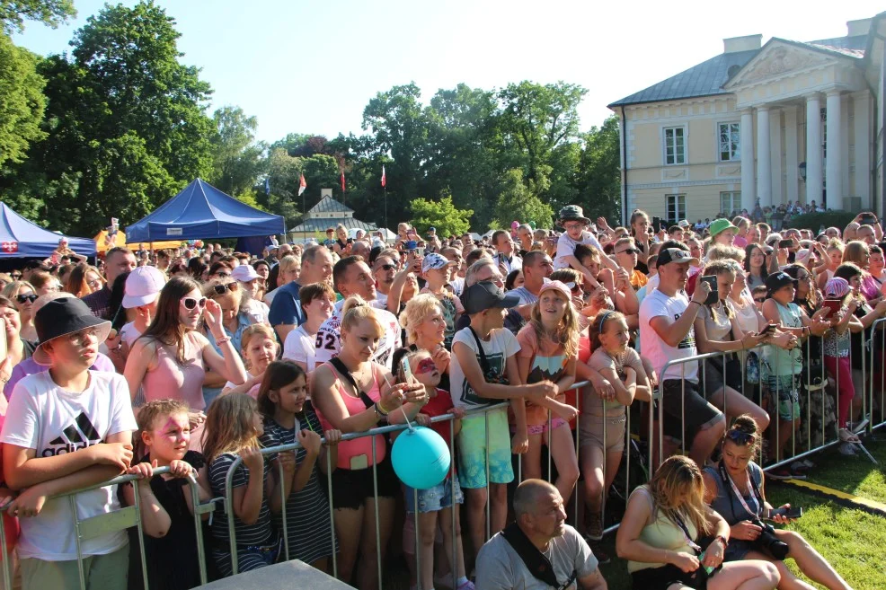 Koncert zespołu M.I.G na Dniach Dobrzycy