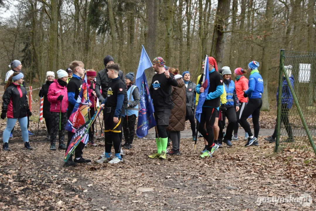 Biegająco zagrali dla WOŚP - Parkrun Gostyń i Grupa Nieprzemakalni Gostyń razem na trasie