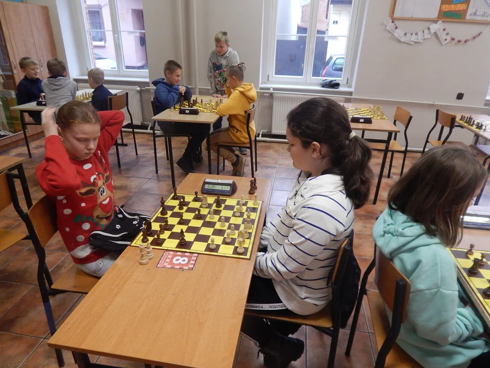 Turniej szachowy w Sulmierzycach