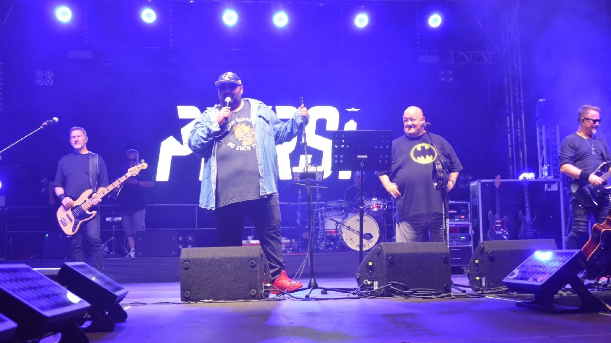 Dni Krobi 2025. "Piersi" dały koncert, jakiego w historii miasta i gminy jeszcze nie było - Zdjęcie główne