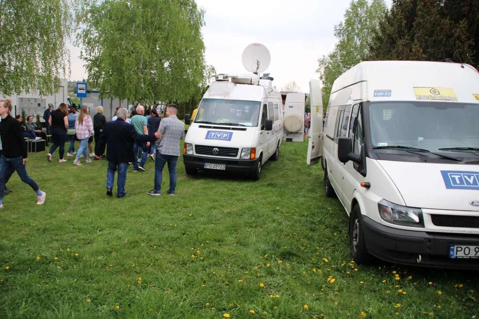 Protest przeciwko budowie ogromnej obowy w Kadziaku