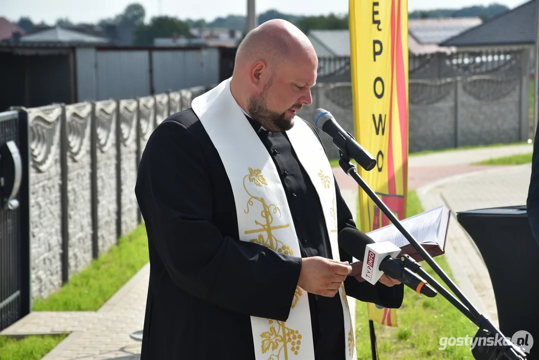 Oddanie do użytku ulic Wiejskiej, Rolniczej i Ogrodowej w Pępowie oraz kanalizacji sanitarnej i drogi w Babkowicach