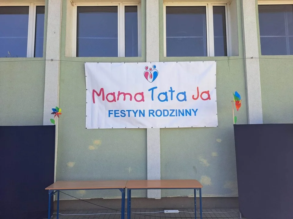 Festyn w Jarocinie ,,Mama, tata i  ja”