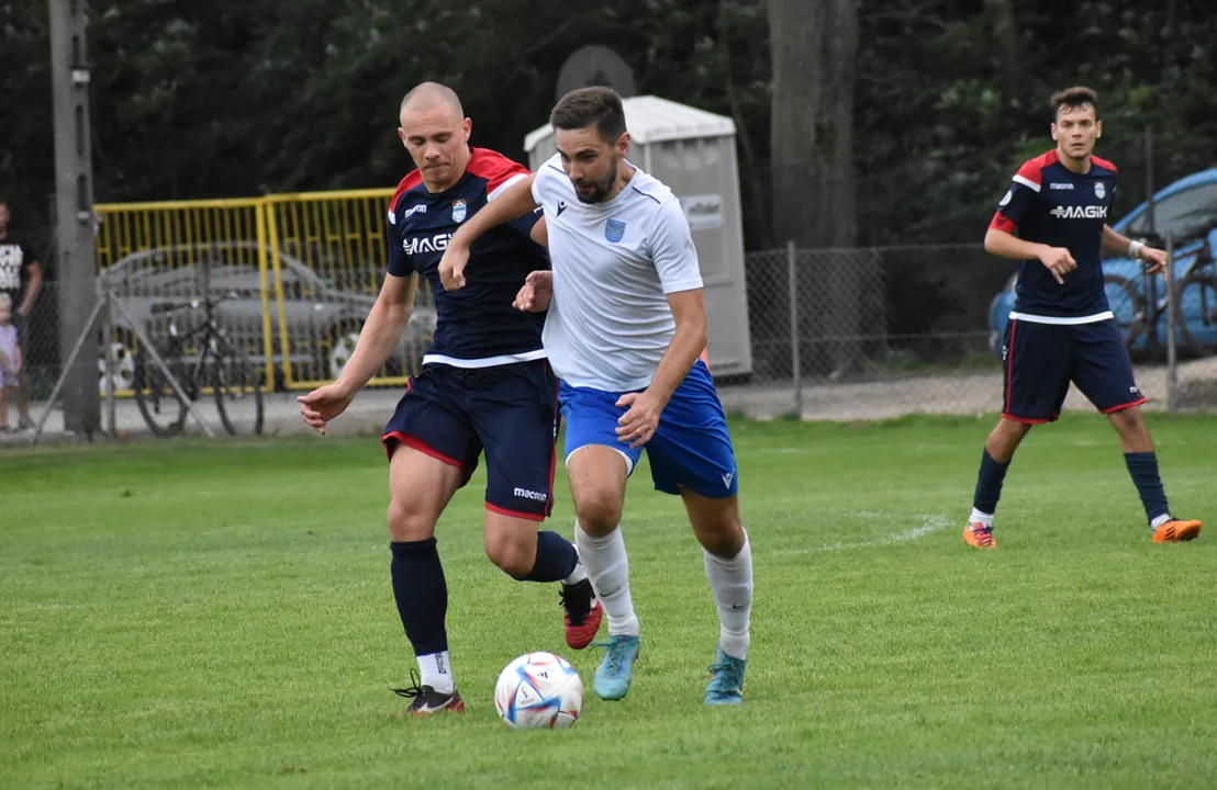 IV liga. Korona Piaski - Obra Kościan 1 : 1