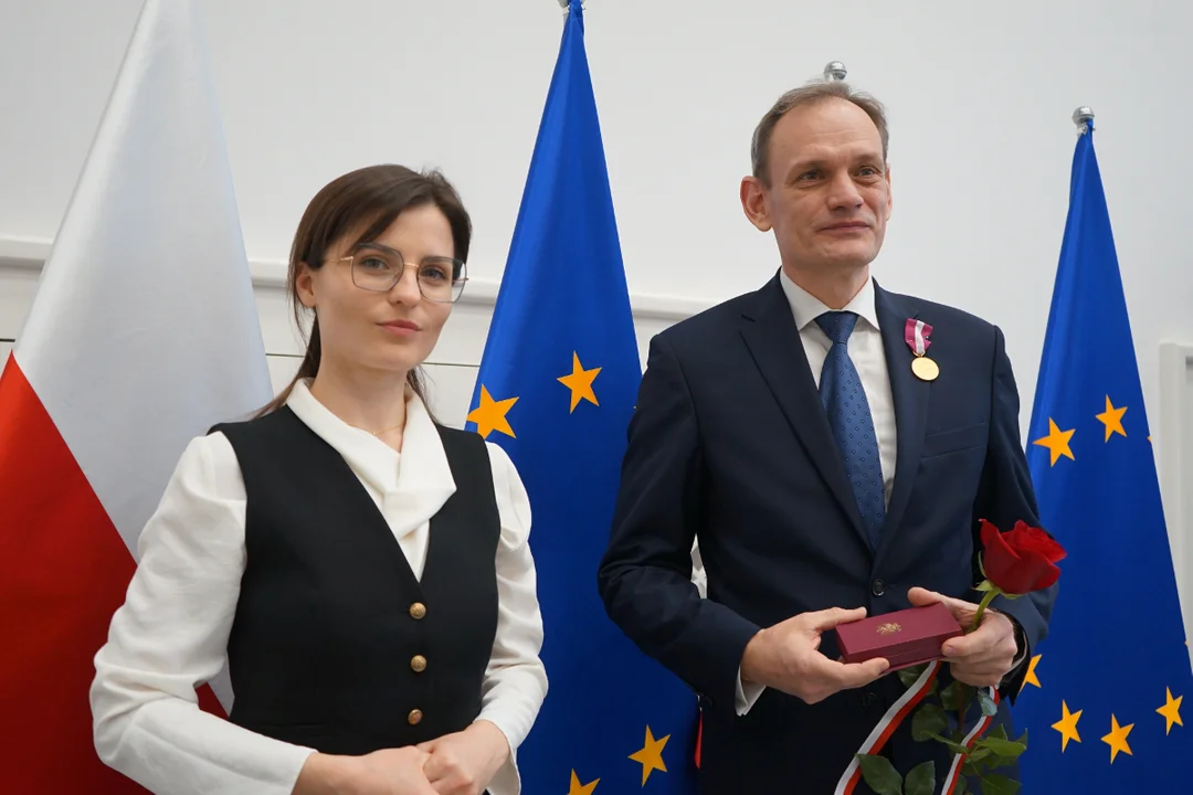 Krotoszynianie odznaczeni Krzyżami Zasługi i medalami