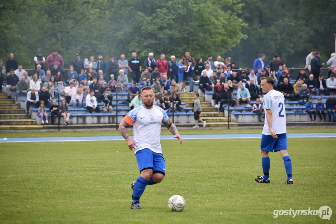 Mecz oldboyów Kani Gostyń i Lecha Poznań na 100-lecie Kani