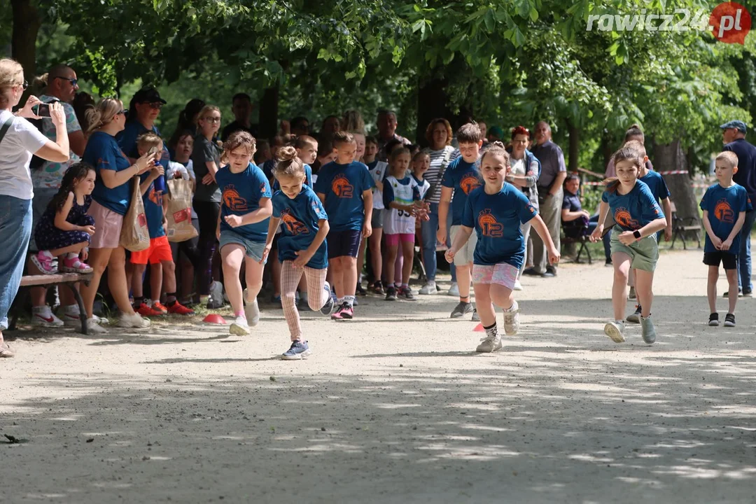 Sztafety szkolne w ramach 24h Rawickiego Festiwalu Sportu