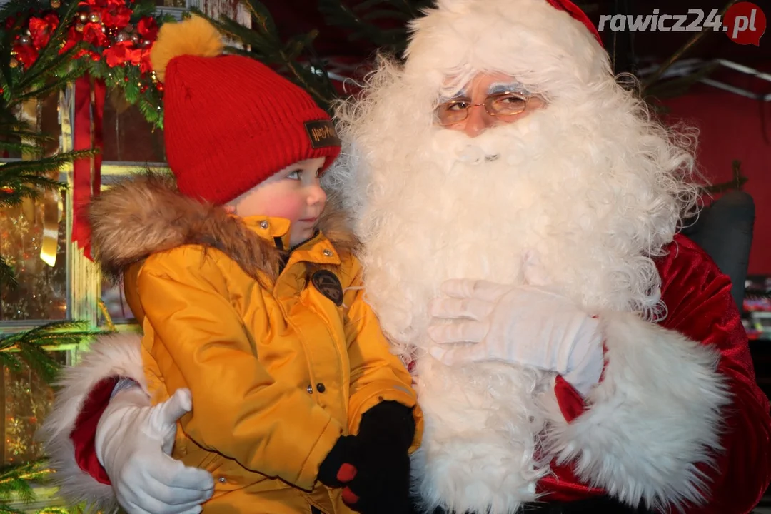 Spotkanie ze Świętym Mikołajem na Rawickim Jarmarku Bożonarodzeniowym