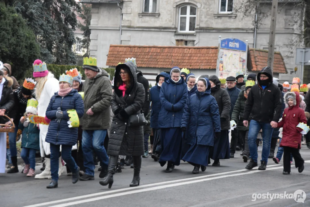 "W jasełkach leży" - Orszak Trzech Króli na ulicach Gostynia