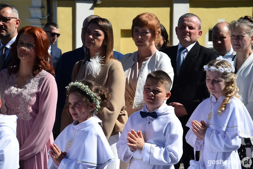 I Pierwsza Komunia Św. w parafii pw. św. Jadwigi w Pępowie