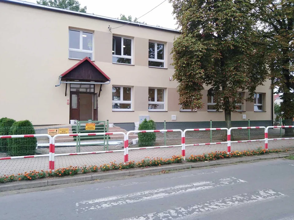 Termomodernizacja budynku Szkoły Podstawowej w Pakosławiu - Filia Sowy