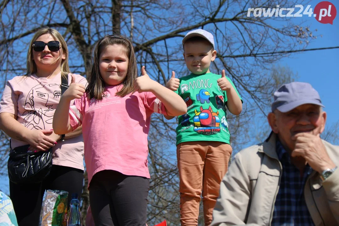 Euforia kibiców na meczu Kolejarza Rawicz.