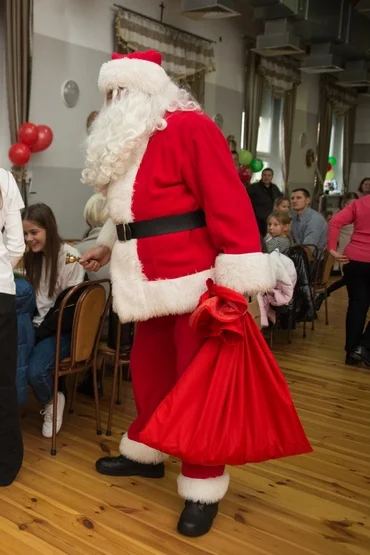 Mikołajki w Choczu z Fundacją Pomocy Dzieciom Humana